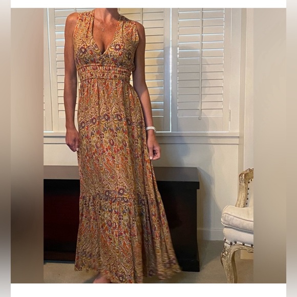 Pampelone Dresses & Skirts - Pampelone maxi dress